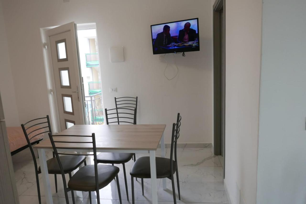 Fiorita Holiday home *